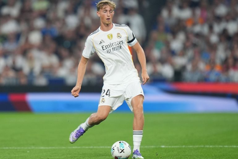 هل يليق هويسن ليكون مدافع ريال مدريد؟ تحليل جوانب القوة والضعف. هل يليق هويسن ليكون مدافع ريال مدريد؟ تحليل جوانب القوة والضعف.